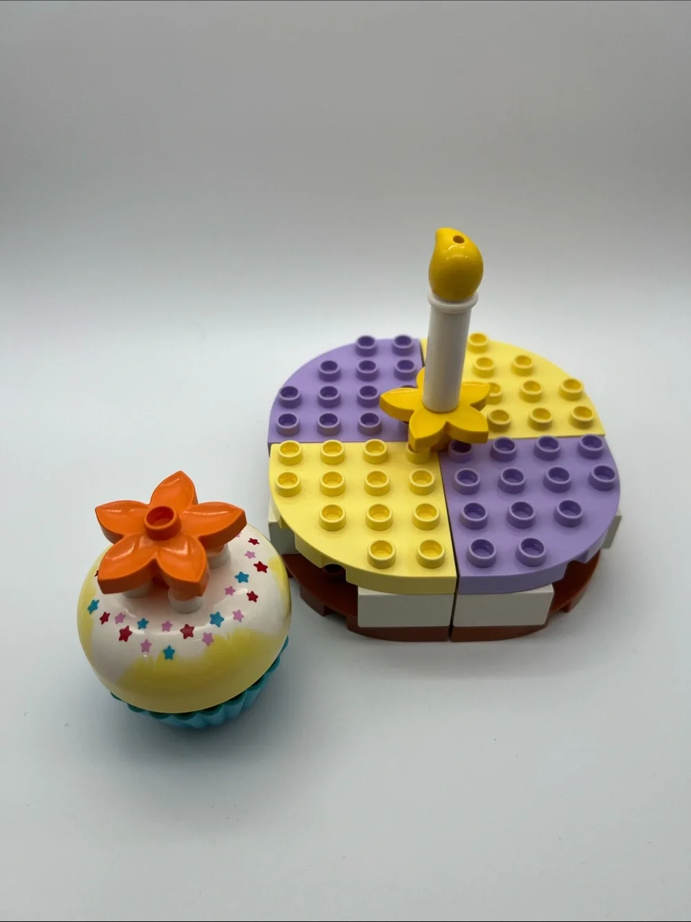 LEGO DUPLO Cake and Cupcake playset - Birthday Celebration - Toddler Toy
